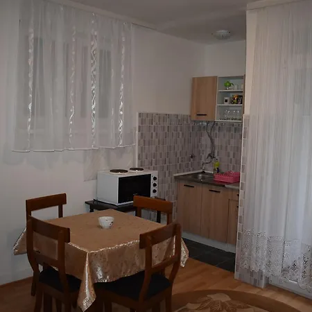 Apartman Slovenija 巴尼西卢卡